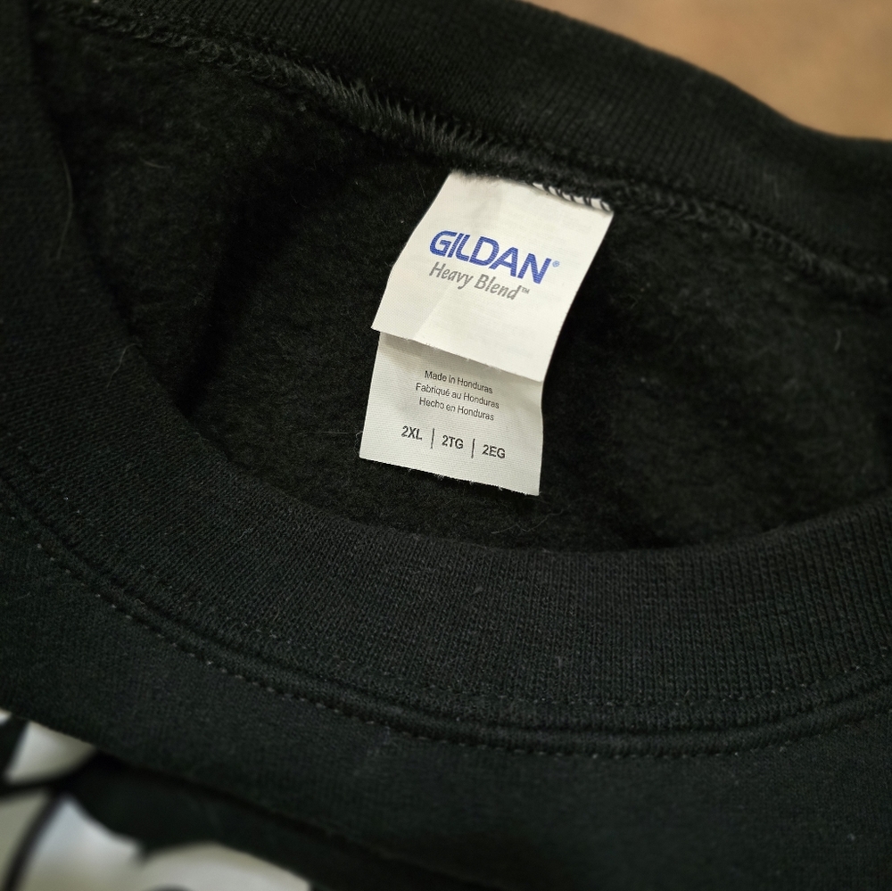 Black Kinda Bad Kinda Boujee Cropped Sweatshirt View 4